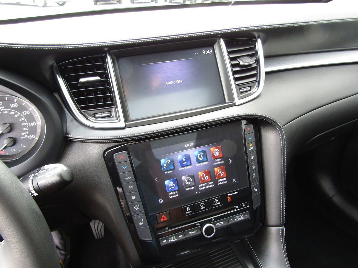 Used 2021 INFINITI QX50 Luxe AWD/4WD image 15