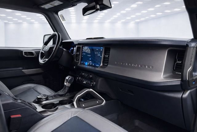 Used 2021 Ford Bronco First Edition image 16