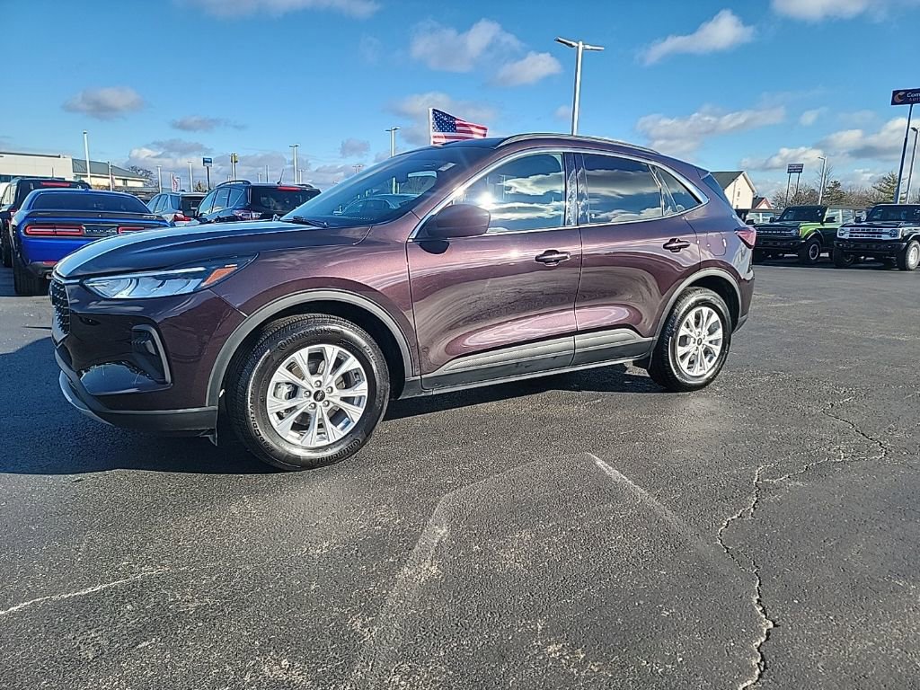 Certified 2023 Ford Escape Active w/ Tech Pack #1 image 2