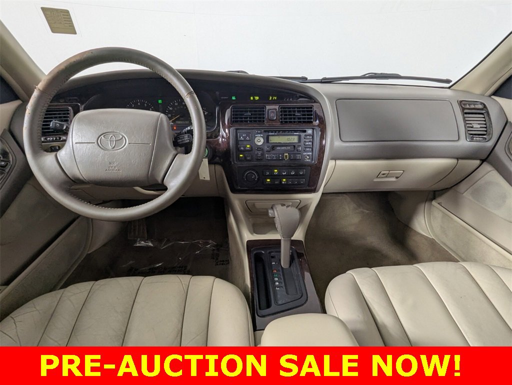 Used 1999 Toyota Avalon XL image 14
