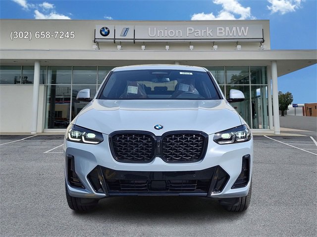 New 2025 BMW X4 xDrive30i w/ Premium Package image 2