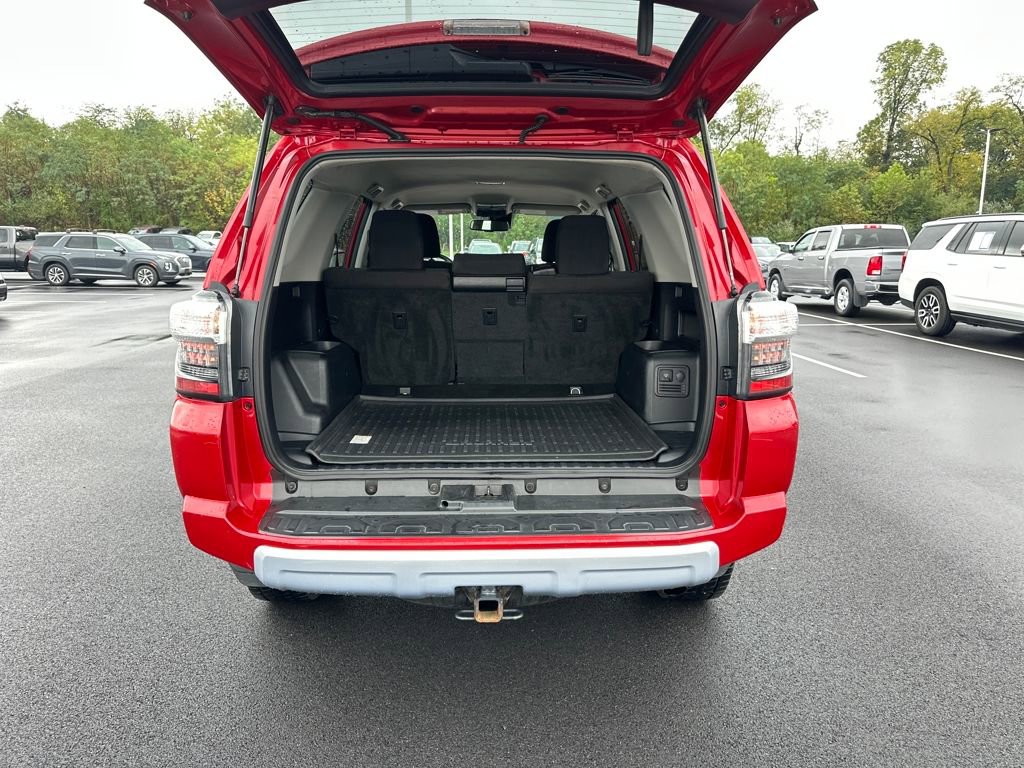 Used 2020 Toyota 4Runner TRD Off-Road image 11