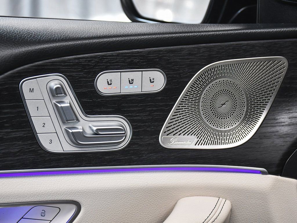 Used 2025 Mercedes-Benz GLE 450e GLE 450e w/ AMG Line Exterior image 10