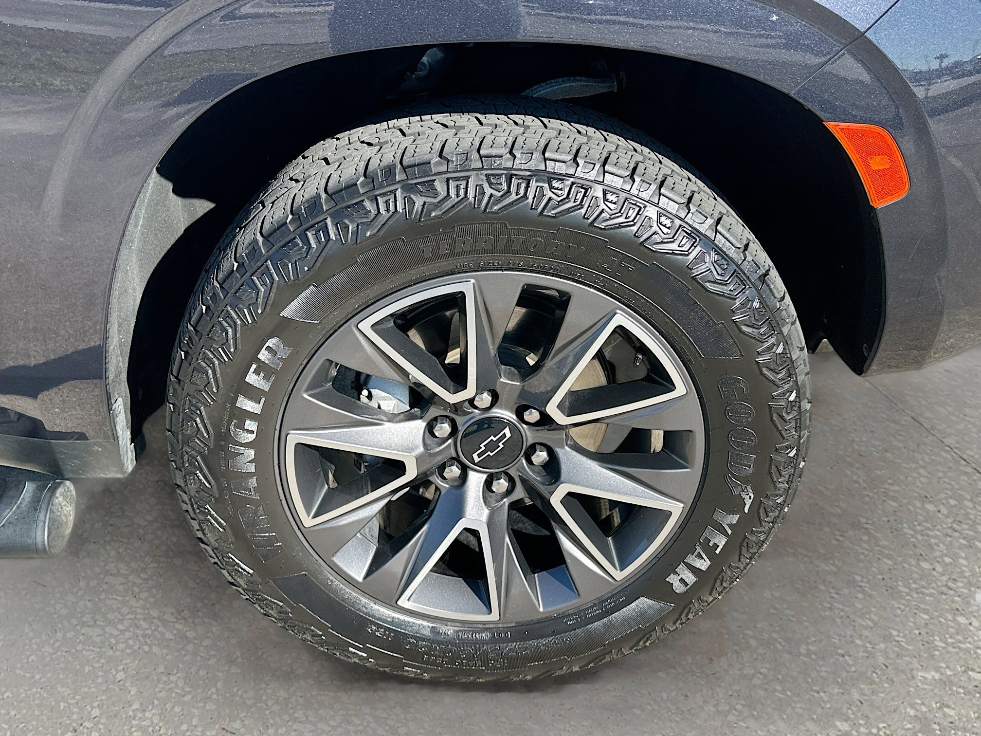 Used 2023 Chevrolet Tahoe Z71 image 33