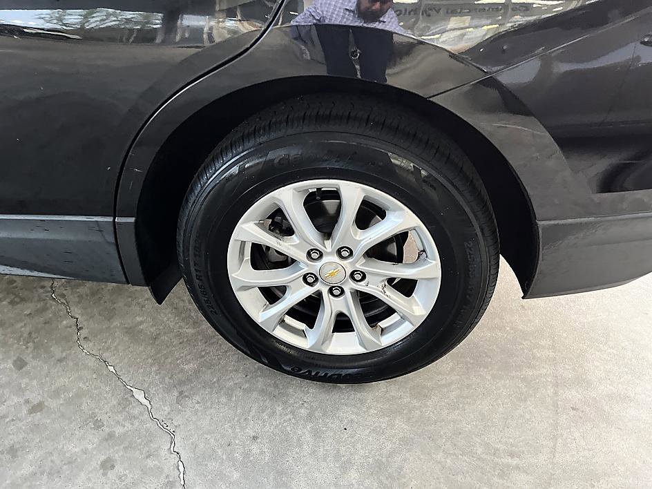 Used 2018 Chevrolet Equinox LS image 10