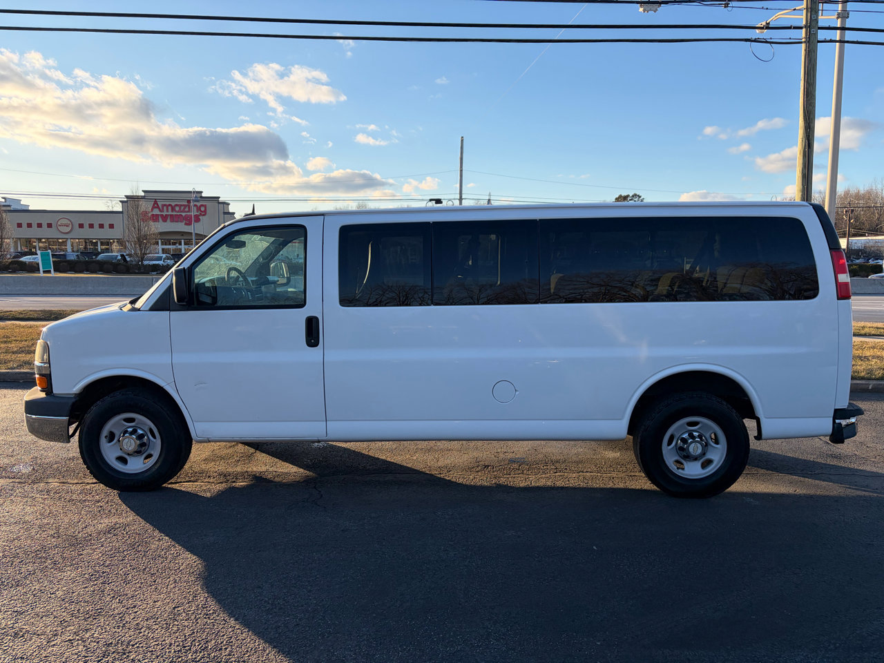 Used 2015 Chevrolet Express 3500 LT w/ LT Preferred Equipment Group RWD image 11