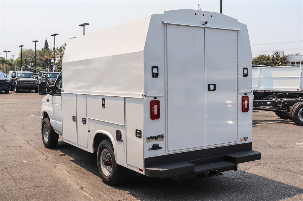 New 2026 Ford E-350 and Econoline 350 Super Duty w/ Power Equipment Group image 7