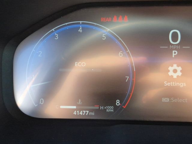 Used 2023 Toyota RAV4 Limited FWD image 9