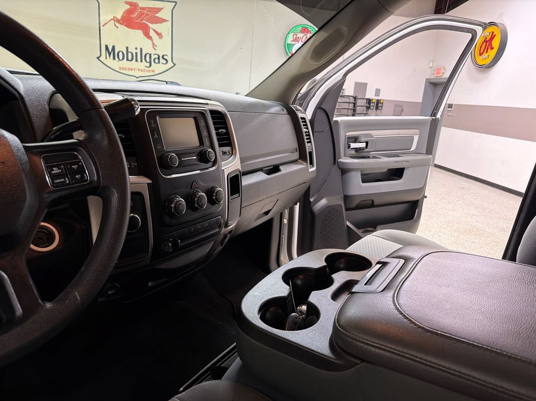 Used 2018 RAM 2500 SLT AWD/4WD image 27
