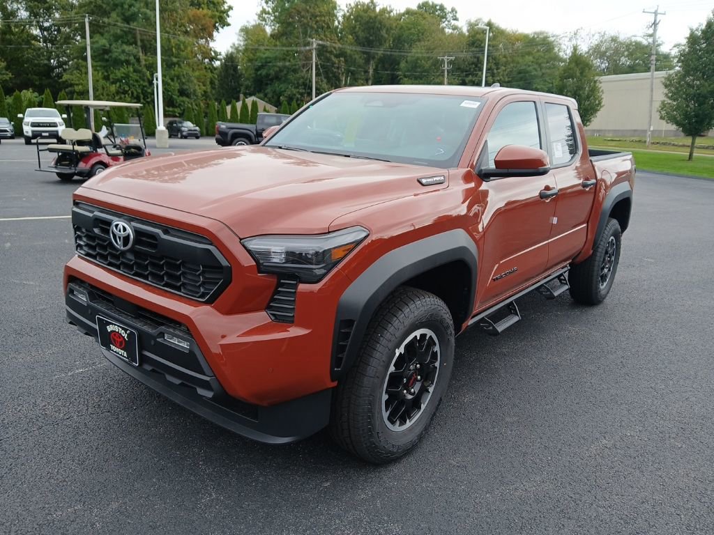 New 2025 Toyota Tacoma TRD Off-Road image 2