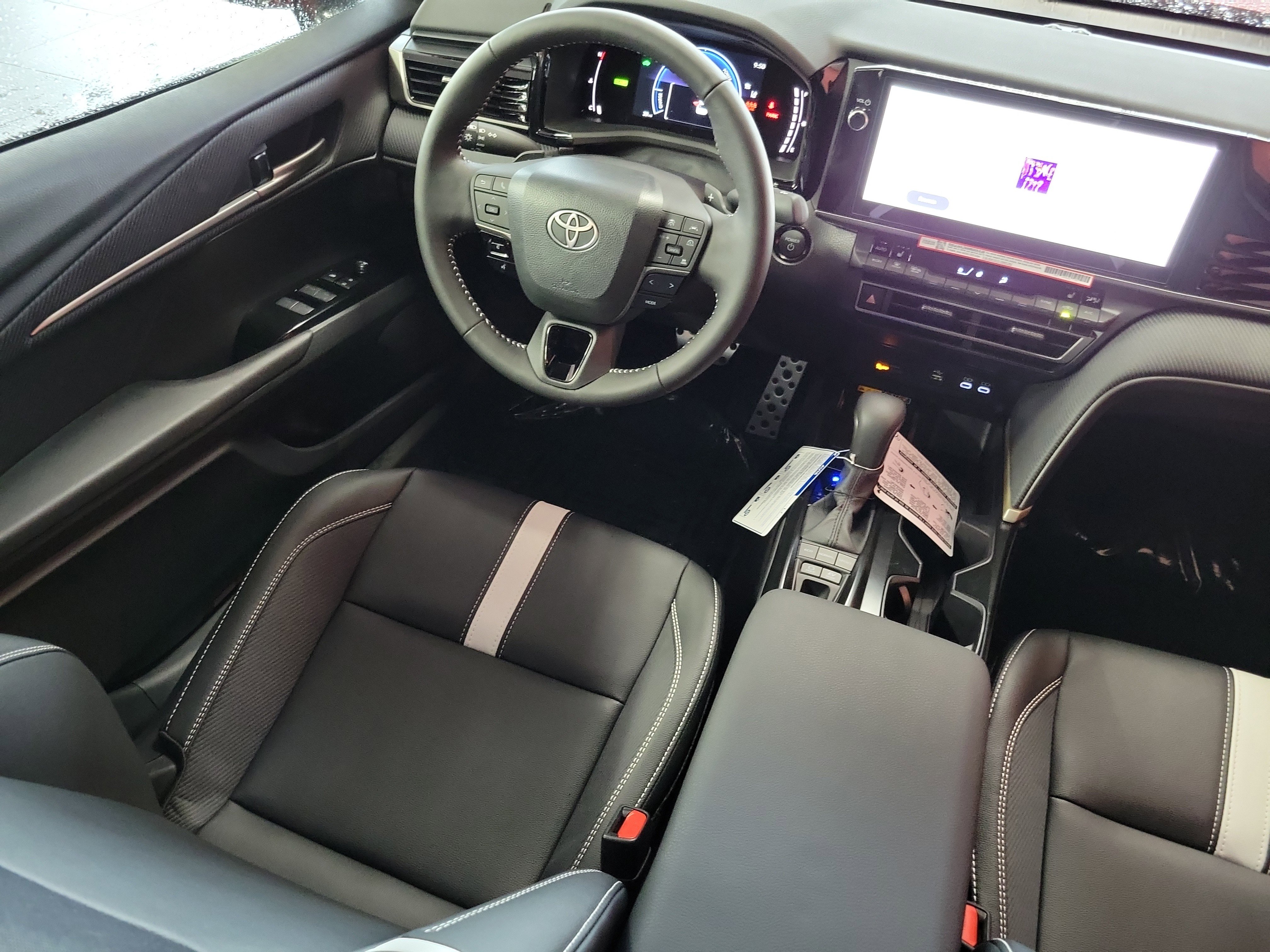 New 2026 Toyota Camry SE w/ Multimedia Upgrade Package AWD/4WD image 9