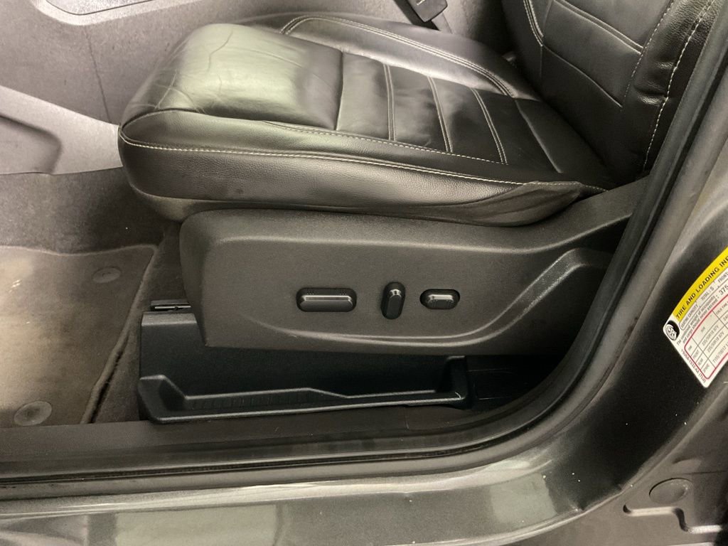 Used 2017 Ford Escape Titanium image 18