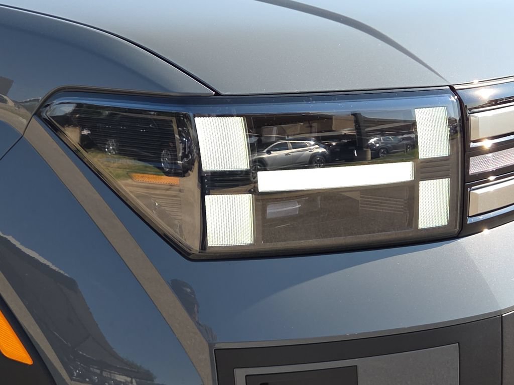 Used 2026 Hyundai Santa Fe SEL FWD image 4