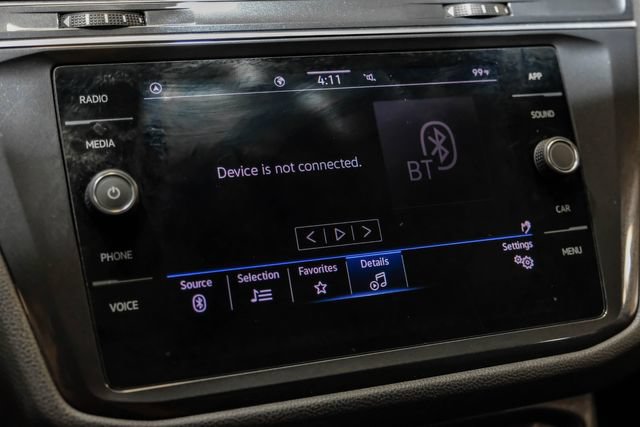 Used 2021 Volkswagen Tiguan SEL FWD image 32