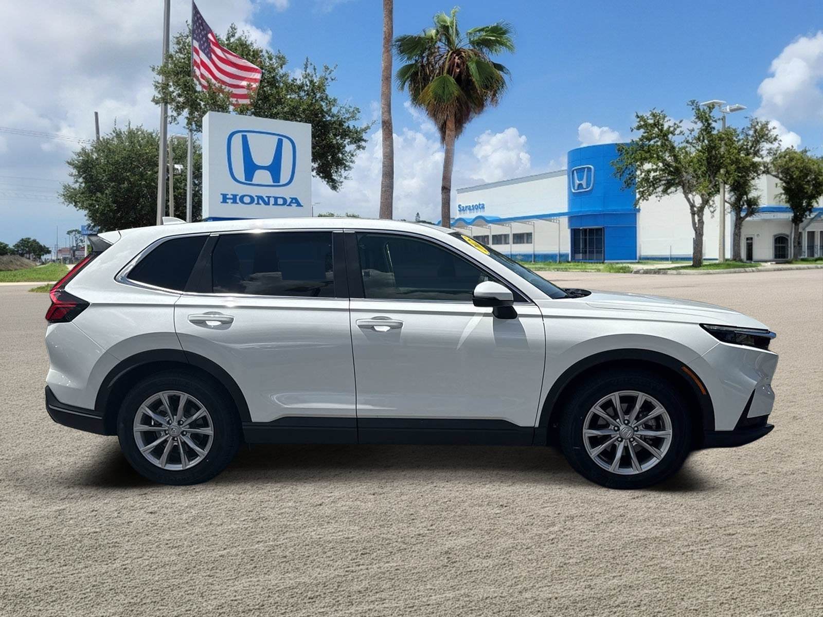 Used 2025 Honda CR-V EX-L image 4