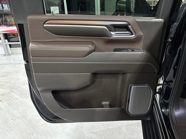 Used 2024 GMC Sierra 2500 Denali w/ Denali Reserve Package AWD/4WD image 16