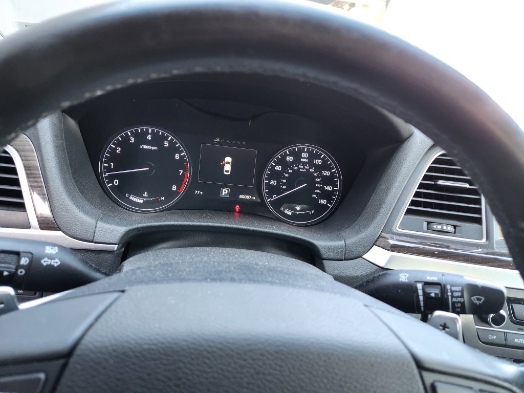 Used 2017 Genesis G80 3.8 w/ Option Group 02 image 10