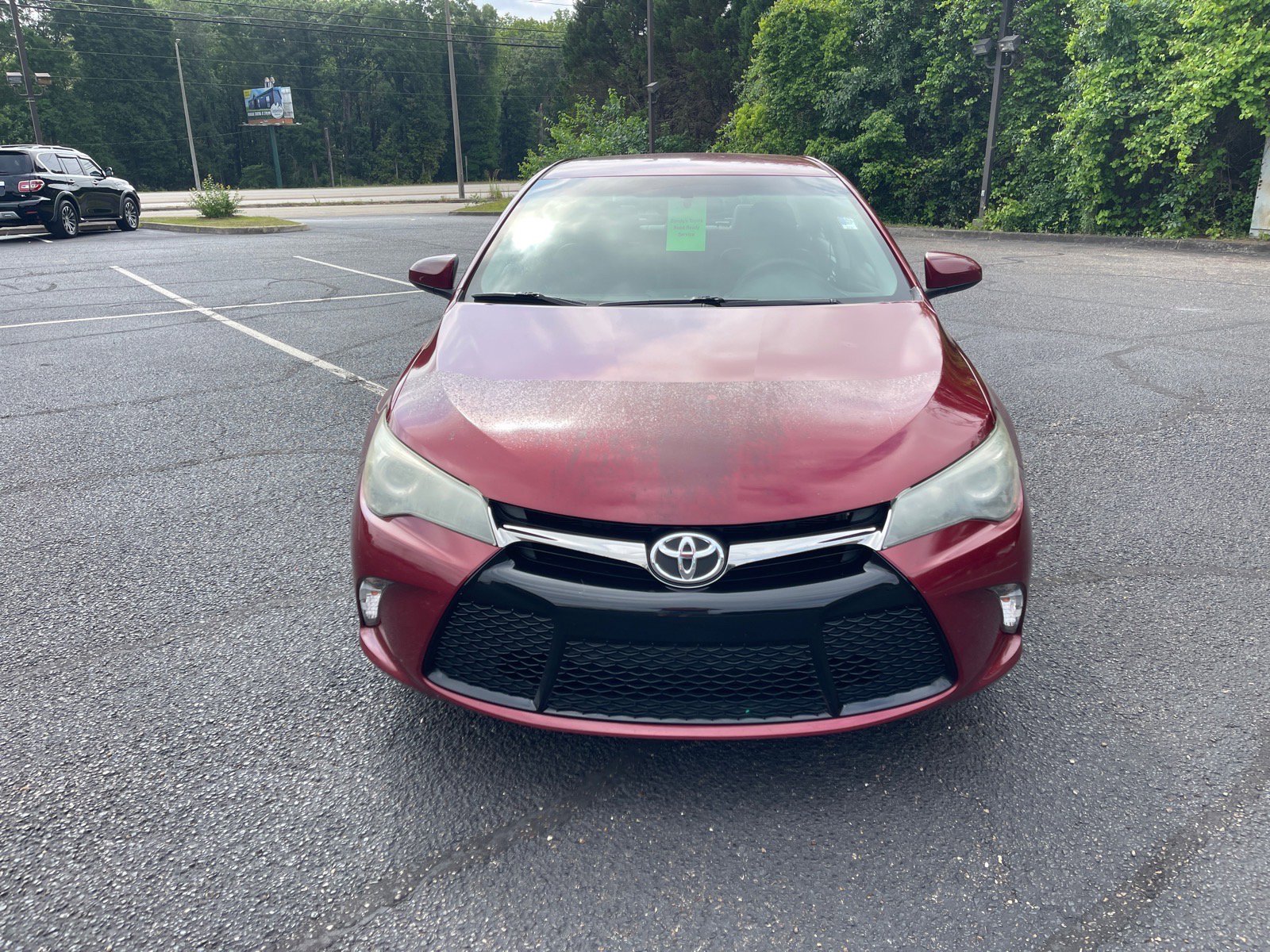 Used 2017 Toyota Camry SE FWD image 2