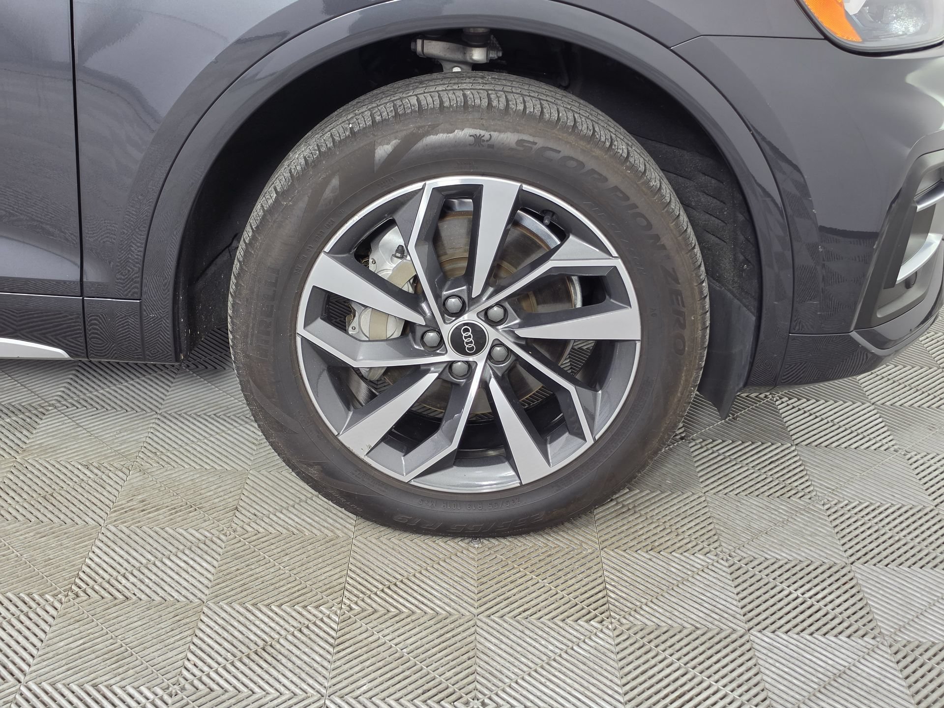 Used 2021 Audi Q5 2.0T Premium w/ Convenience Package AWD/4WD image 46