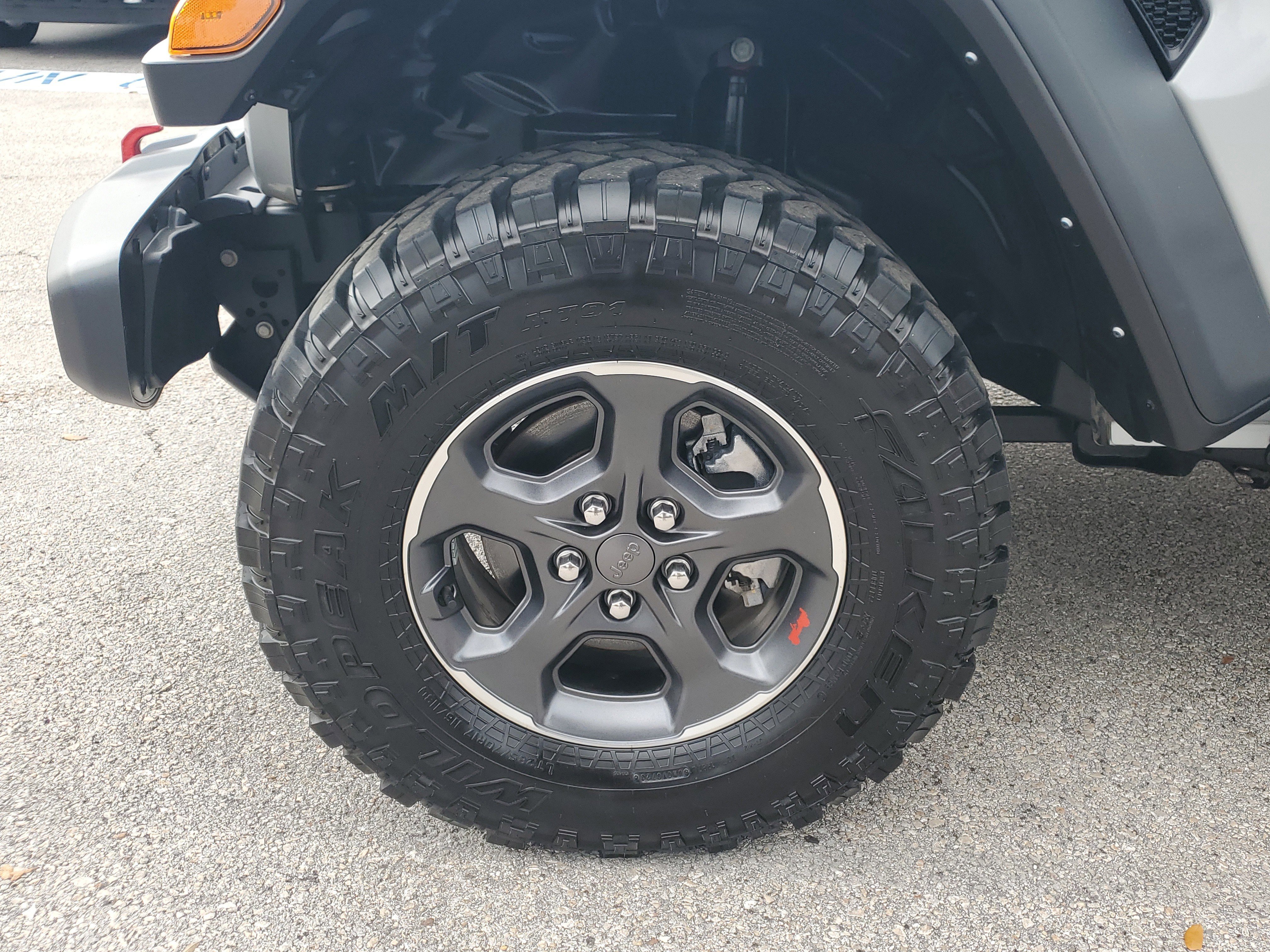 Used 2023 Jeep Gladiator Rubicon w/ Trailer Tow Package image 5