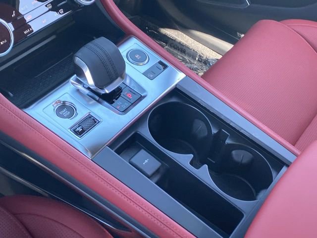 New 2025 Jaguar F-PACE R-Dynamic S AWD/4WD image 16
