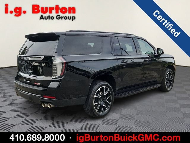 Used 2025 Chevrolet Suburban RST w/ Comfort Package AWD/4WD image 6