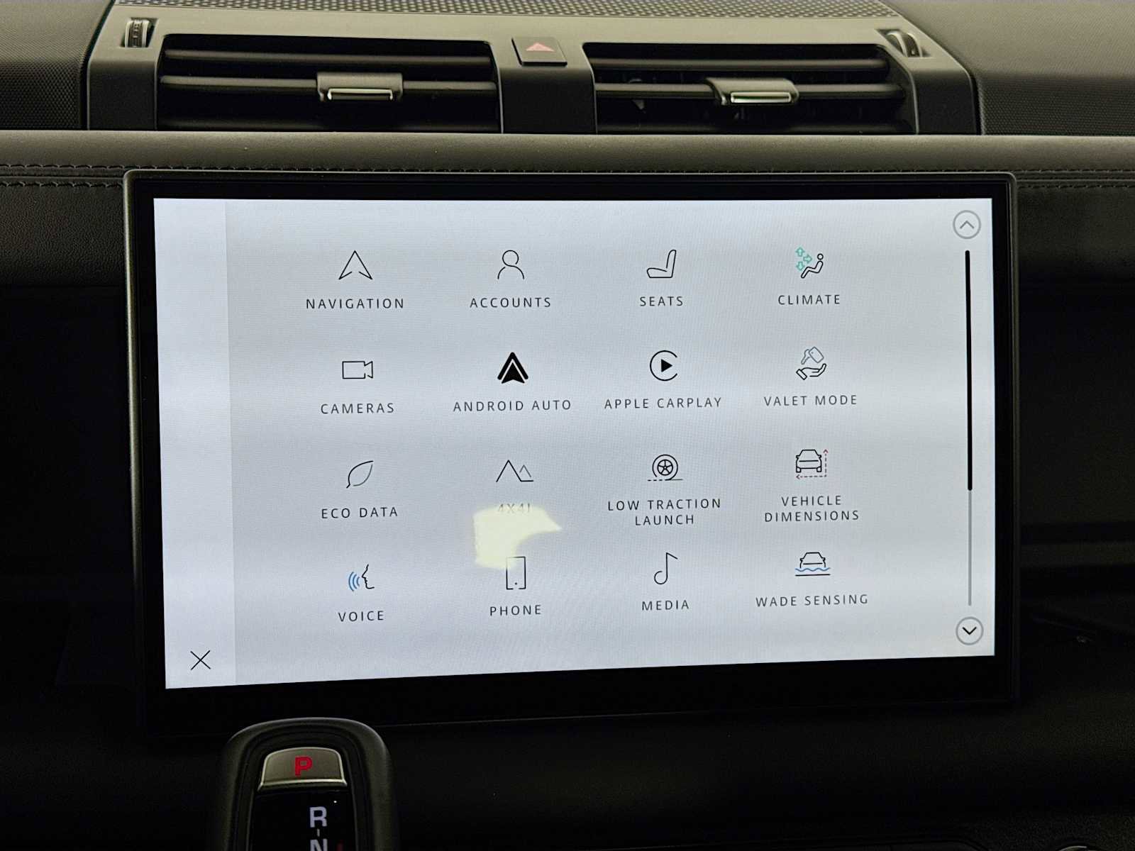 Used 2024 Land Rover Defender 130 X image 14