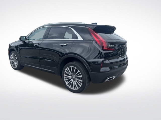 Certified 2024 Cadillac XT4 Premium Luxury FWD image 3