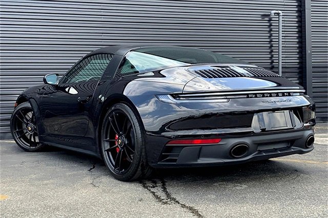 Used 2023 Porsche 911 Targa 4 GTS image 11