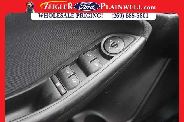 Used 2017 Ford Focus SE image 26