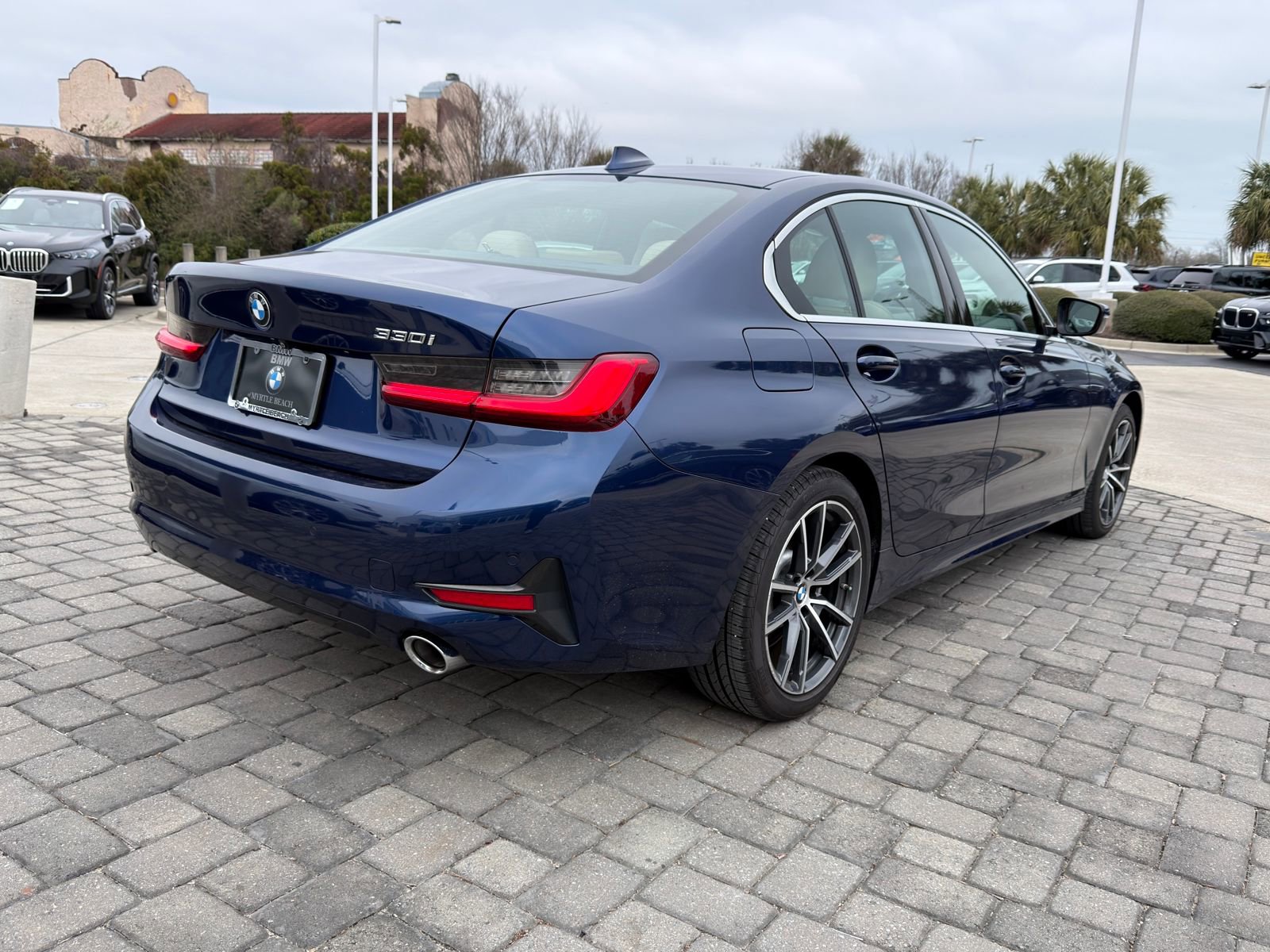 Used 2020 BMW 330i Sedan image 9