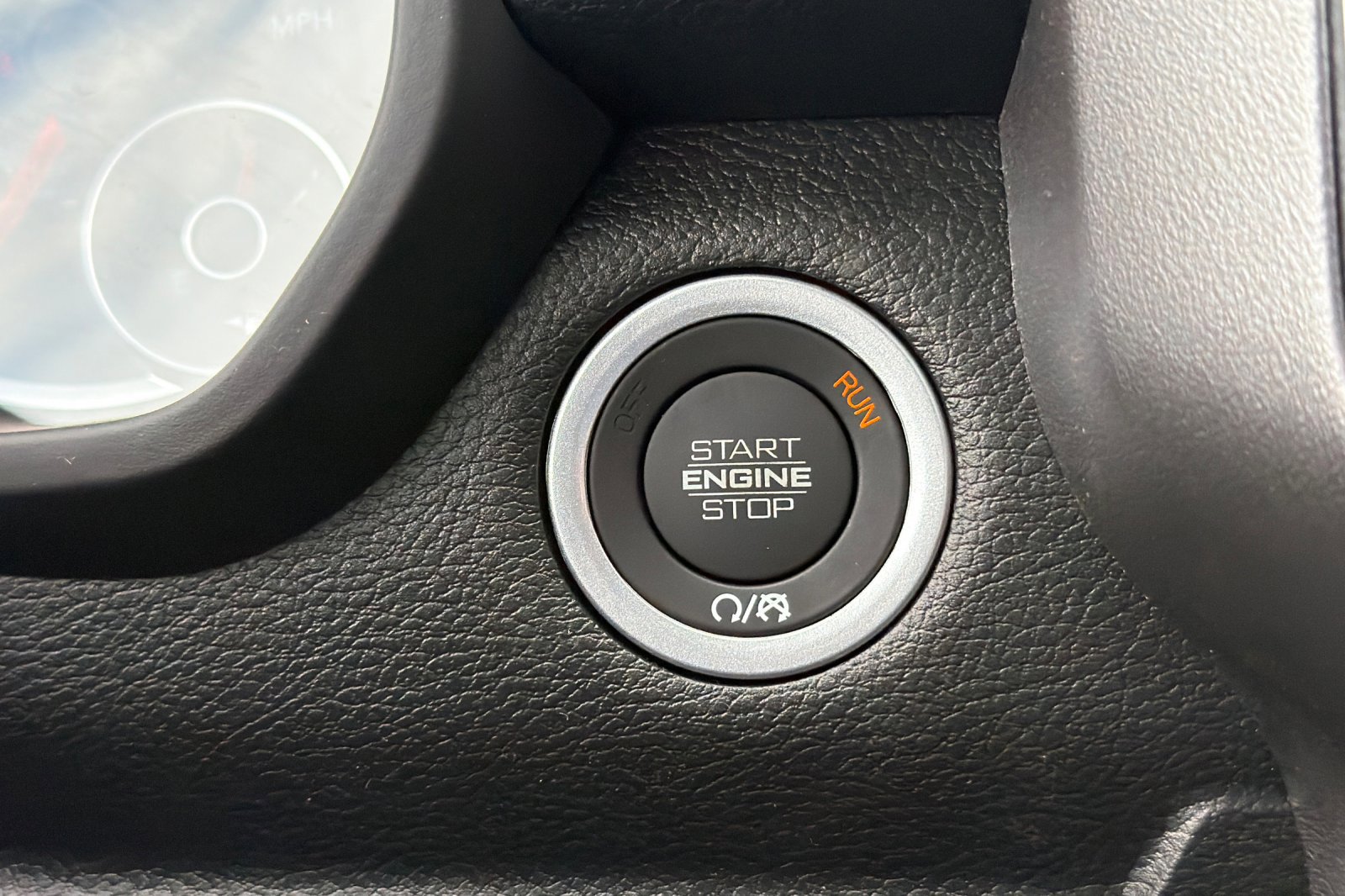 New 2026 RAM 1500 Express AWD/4WD image 19