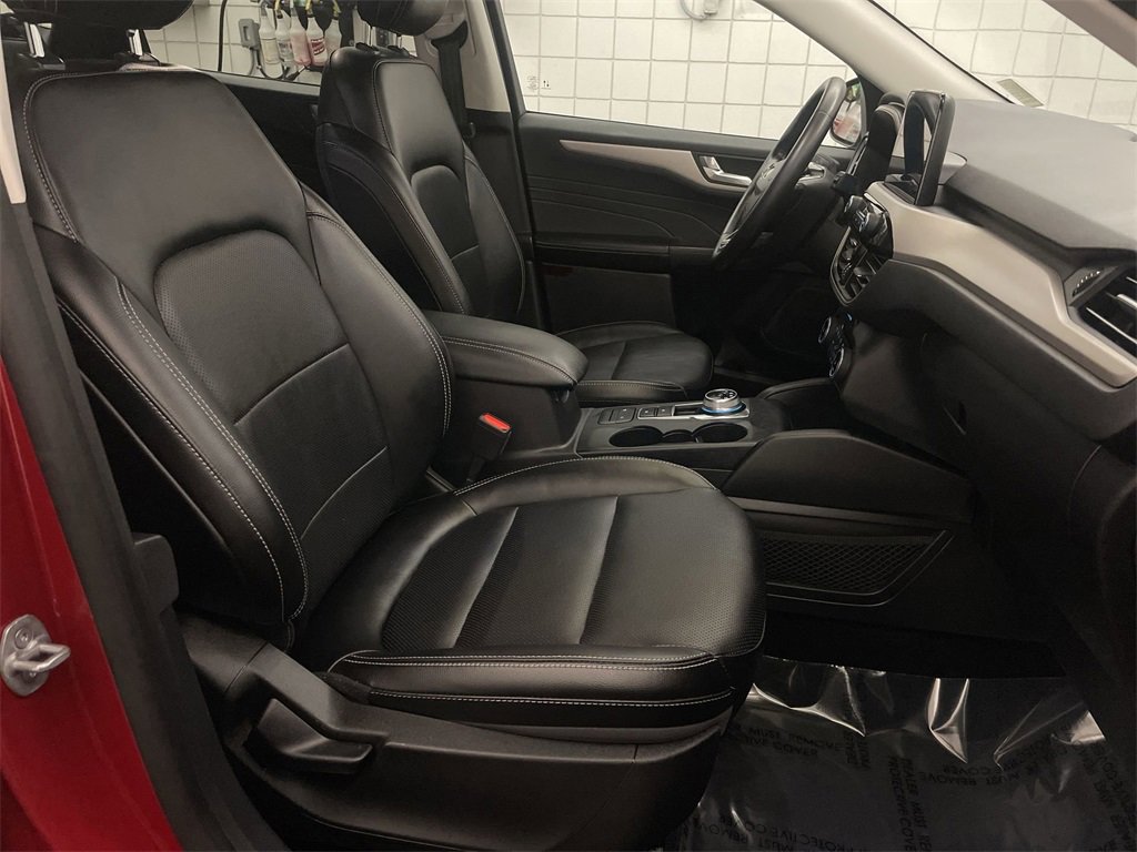 Used 2022 Ford Escape SEL image 21