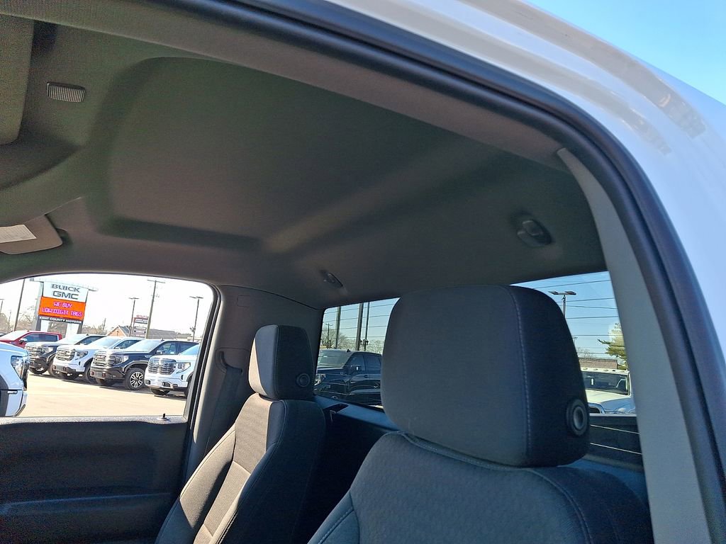 Used 2024 GMC Sierra 1500 Pro w/ Convenience Package image 12