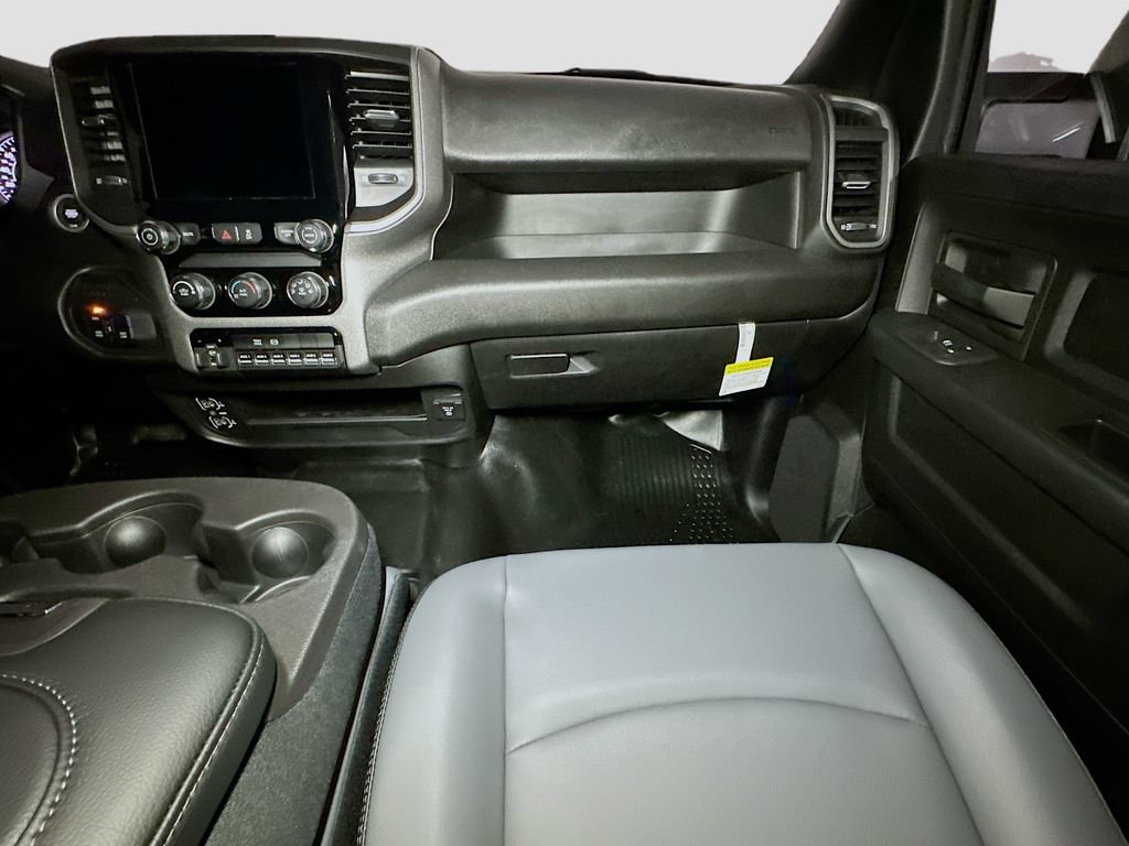 New 2026 RAM 3500 Tradesman w/ Chrome Appearance Group AWD/4WD image 26