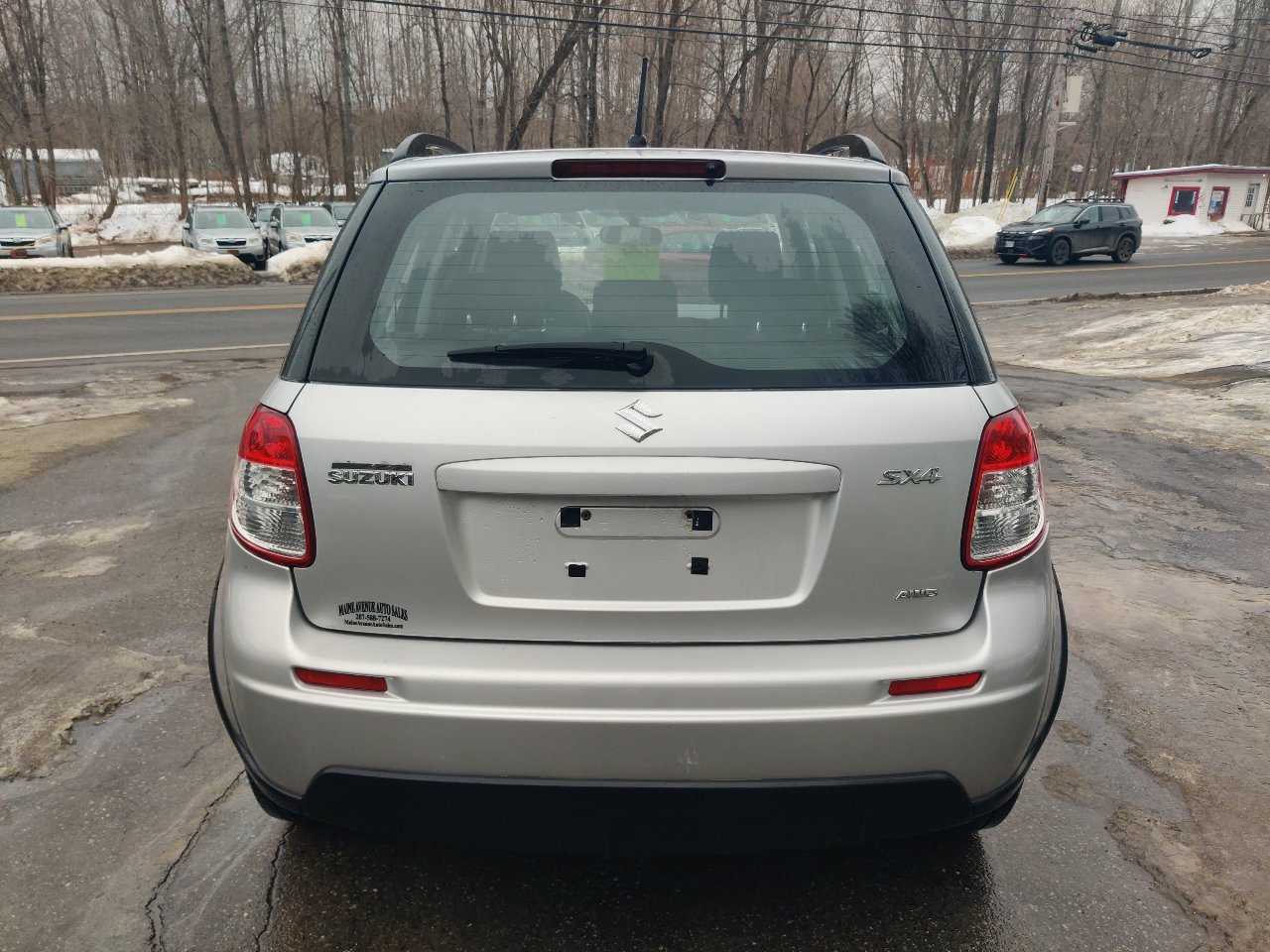 Used 2011 Suzuki SX4 AWD Hatchback image 5