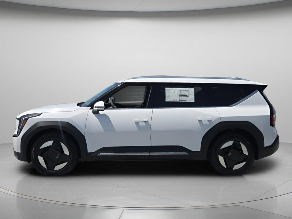 New 2026 Kia EV9 Wind AWD/4WD image 2