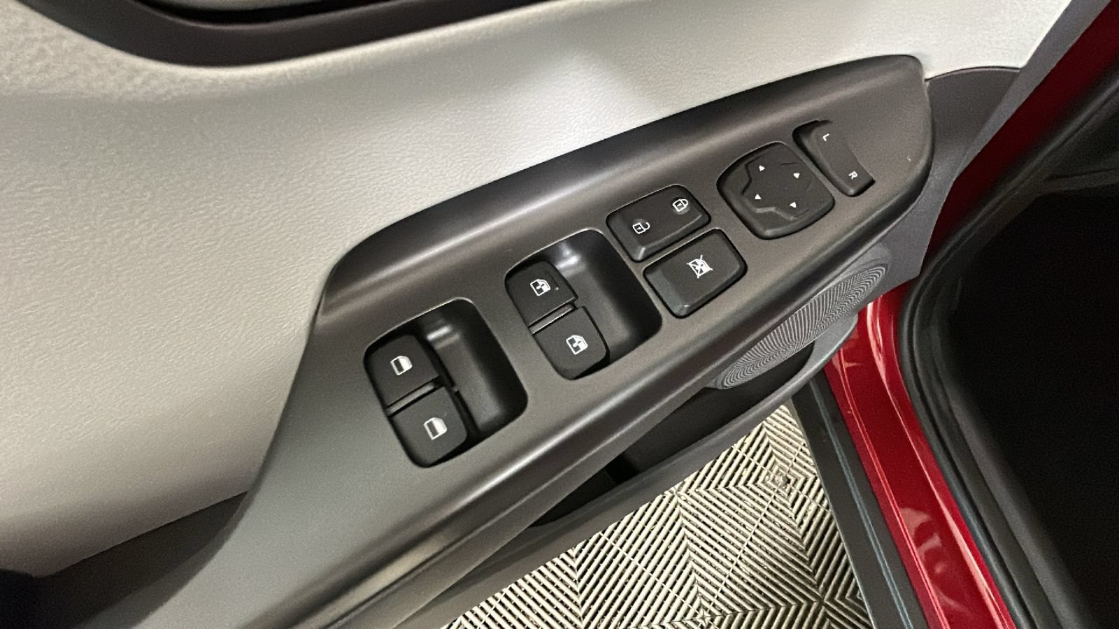 Certified 2023 Hyundai Kona SEL w/ Convenience Package FWD image 14