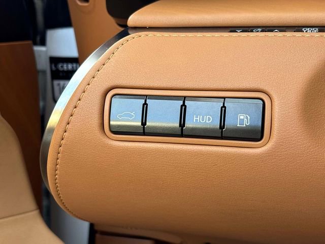 Used 2018 Lexus LC 500 Coupe image 32