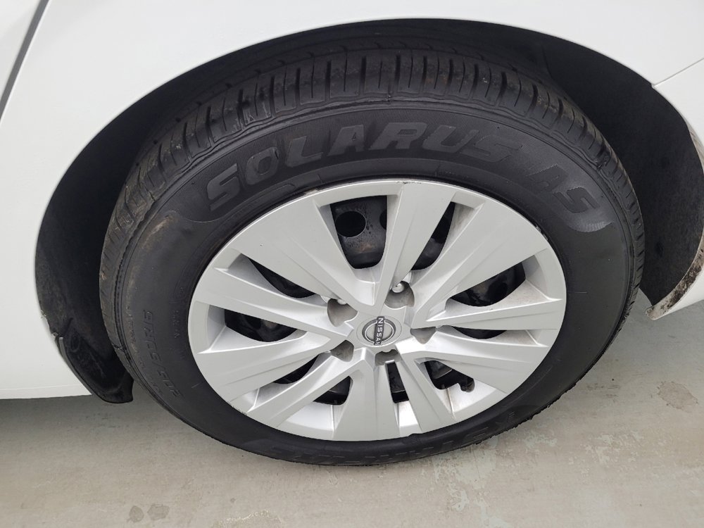Used 2024 Nissan Sentra S FWD image 31