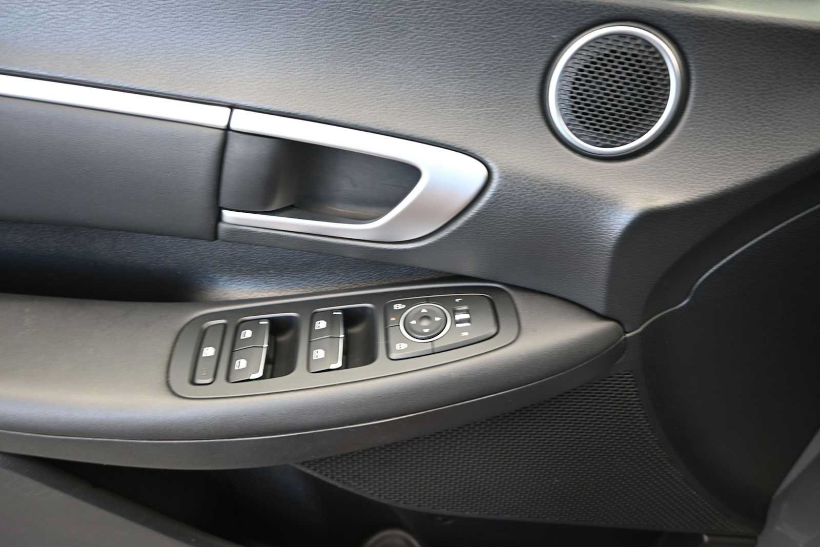 Used 2024 Hyundai Sonata SEL FWD image 19
