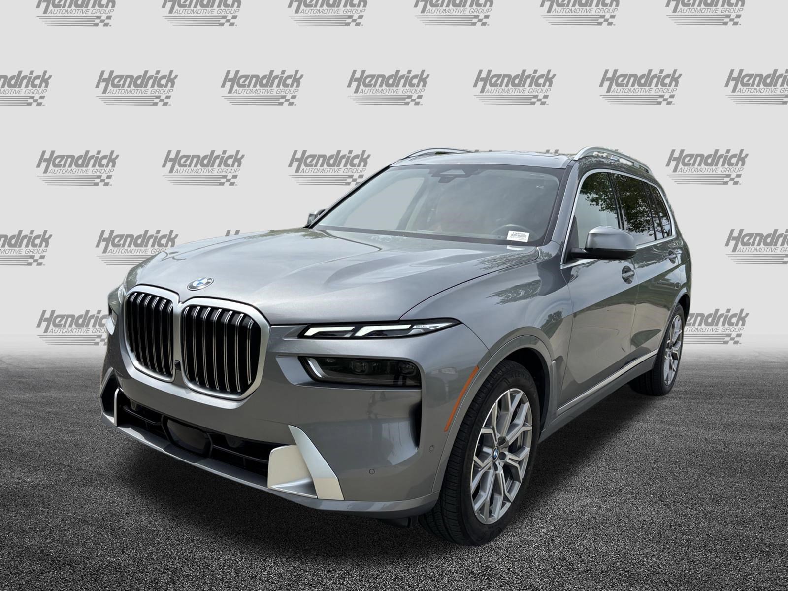 Certified 2024 BMW X7 xDrive40i w/ Premium Package image 5