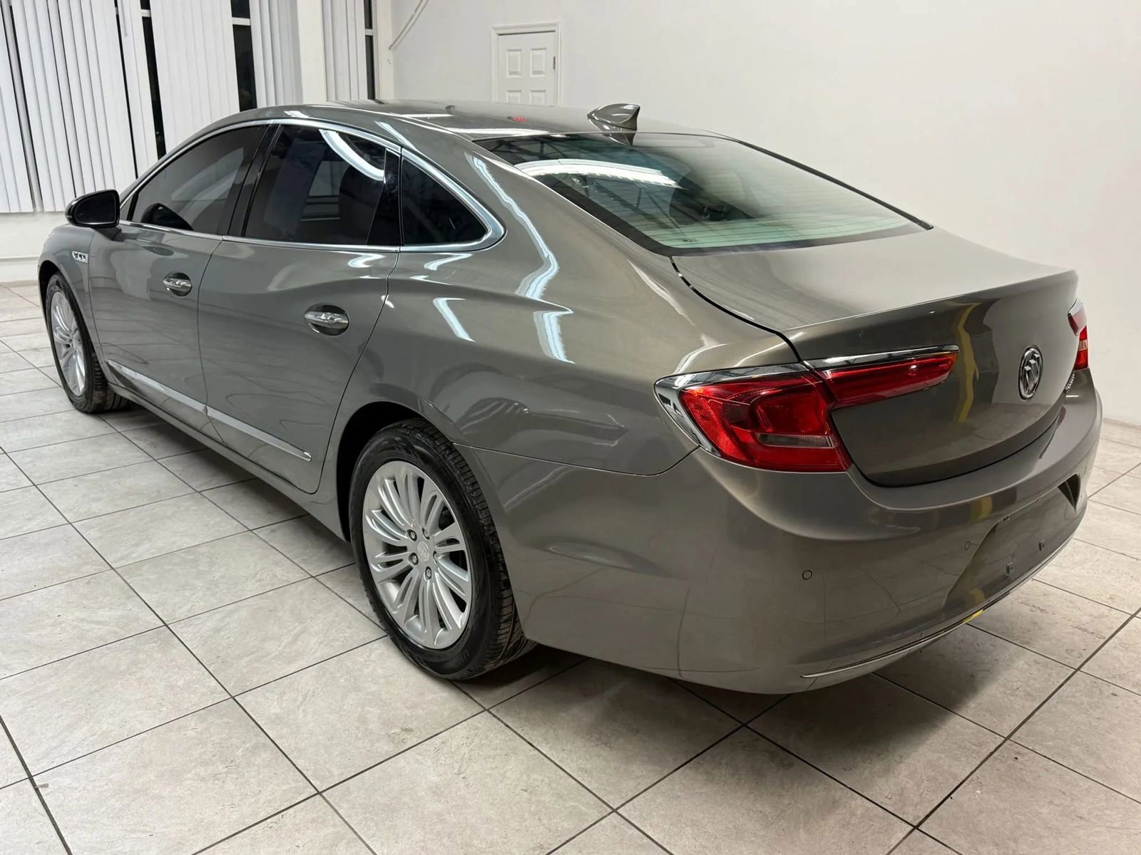 Used 2019 Buick LaCrosse Essence w/ Sights and Sounds Package FWD image 7