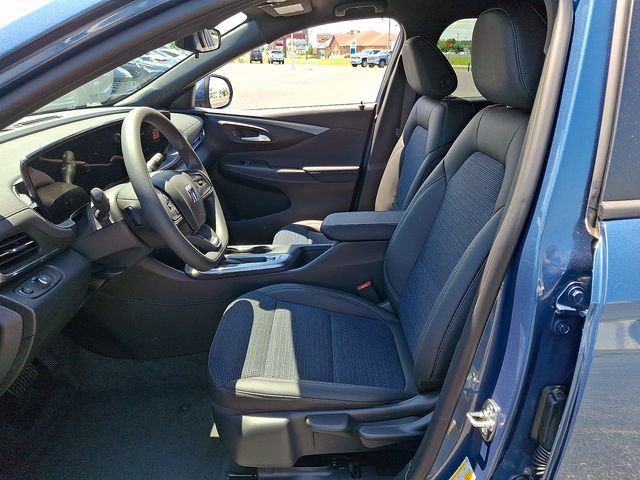 New 2026 Buick Envista Sport Touring FWD image 10