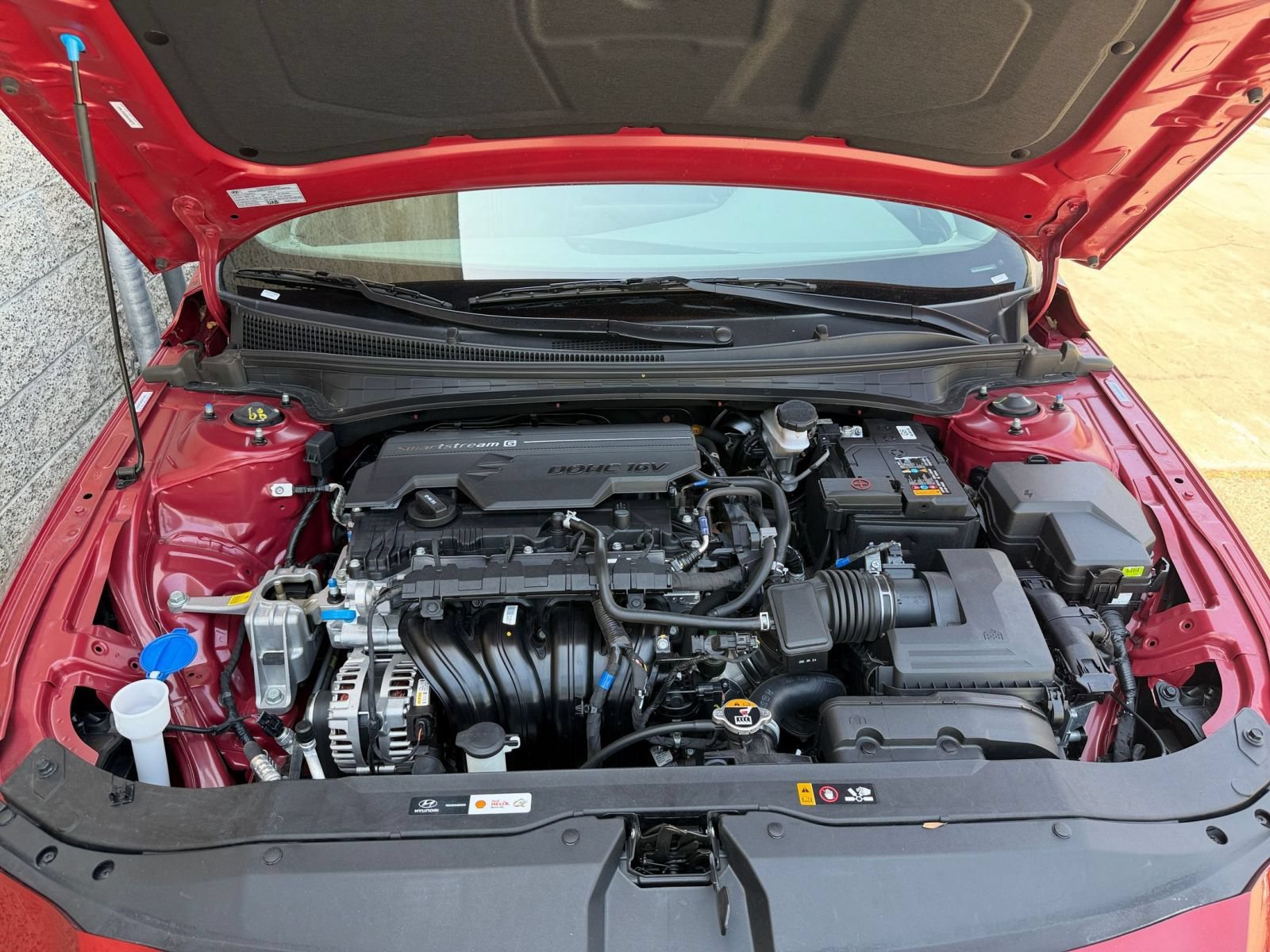 Used 2025 Hyundai Elantra SEL FWD image 33