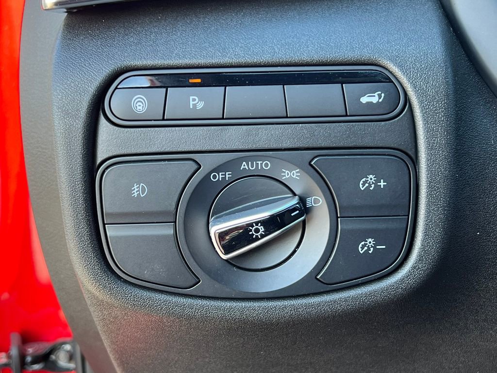 Used 2022 INFINITI QX55 Essential w/ Proassist Package image 22