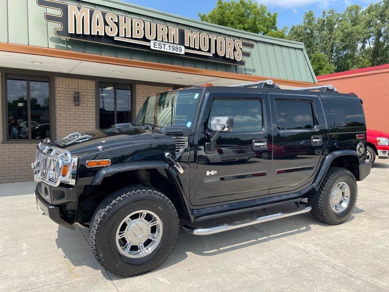 Used 2005 HUMMER H2 w/ Preferred Equipment Group AWD/4WD image 2