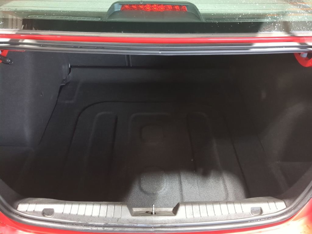 Used 2016 Chevrolet Cruze LT FWD image 33