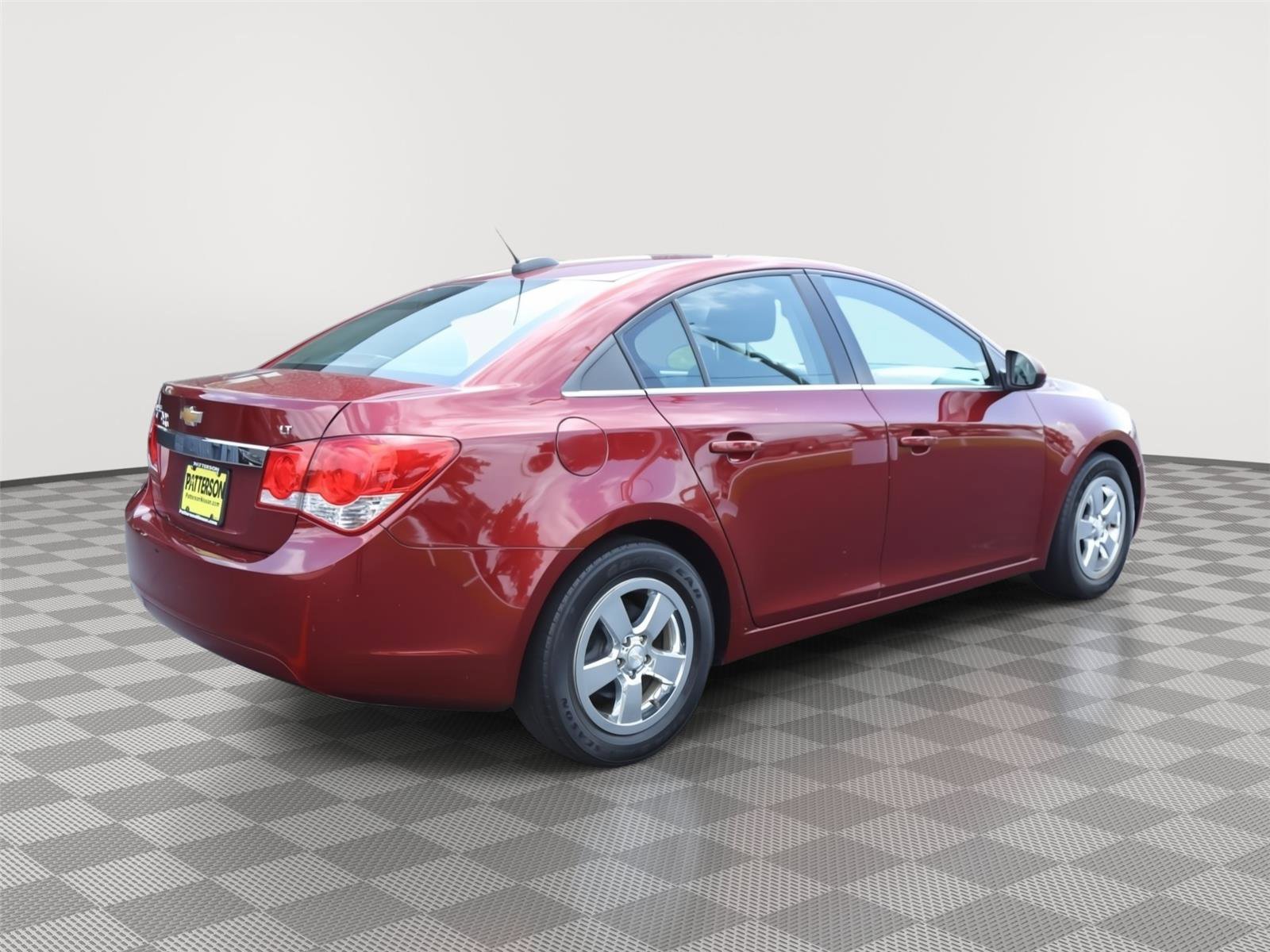 Used 2016 Chevrolet Cruze LT w/ Sun And Sound Package FWD image 3