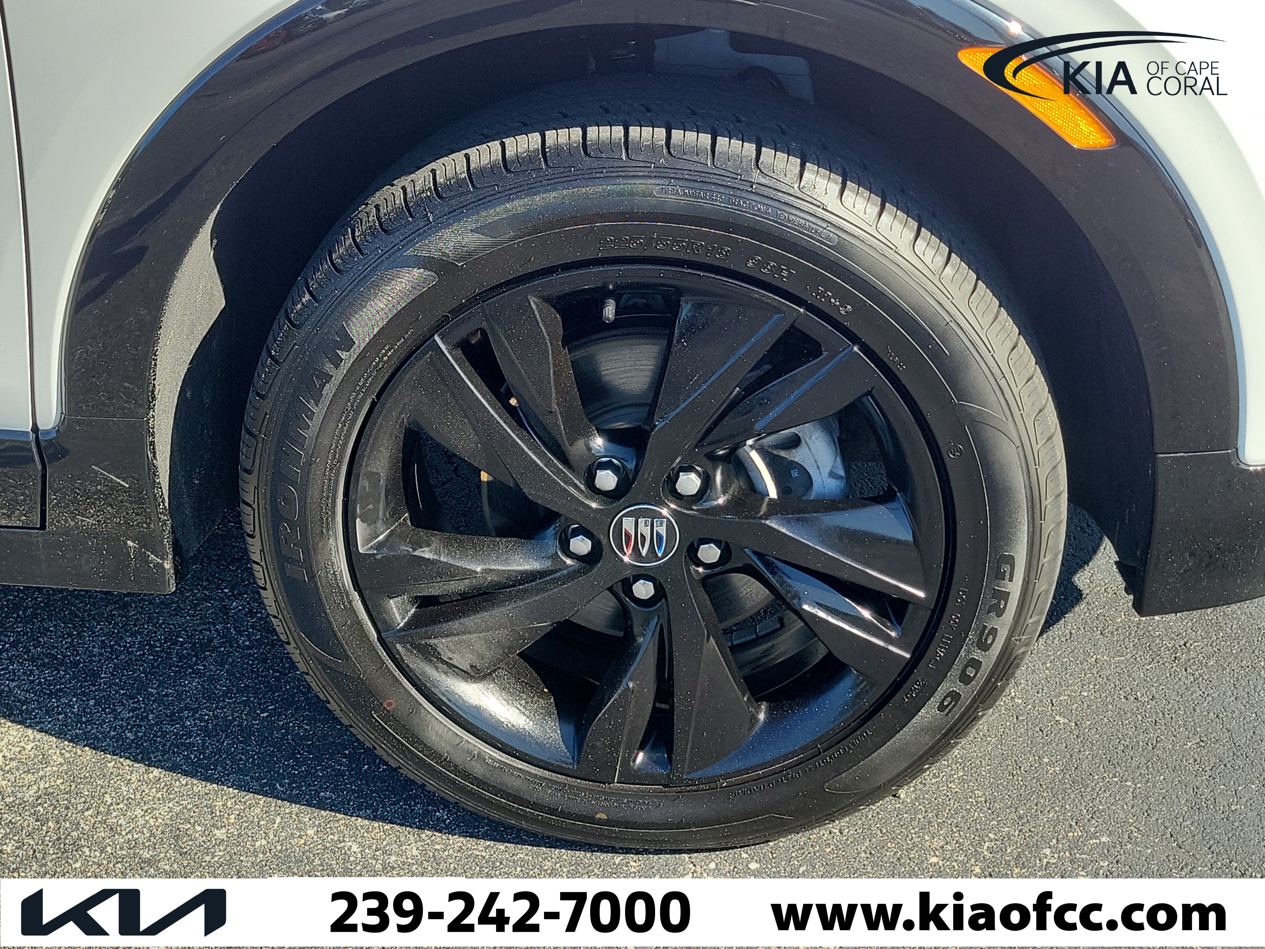 Used 2024 Buick Encore GX Sport Touring AWD/4WD image 7